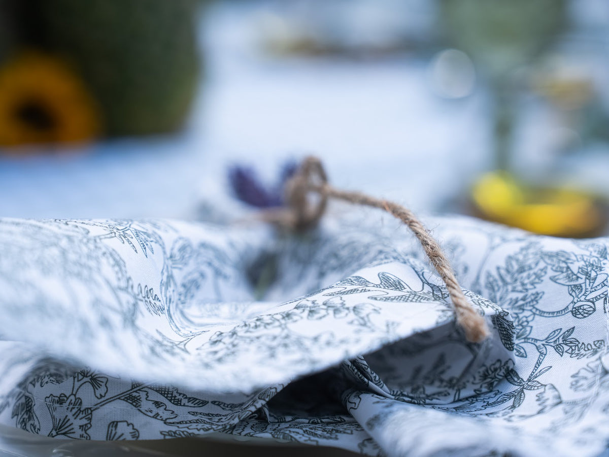 Petaline Napkins - Set of 4