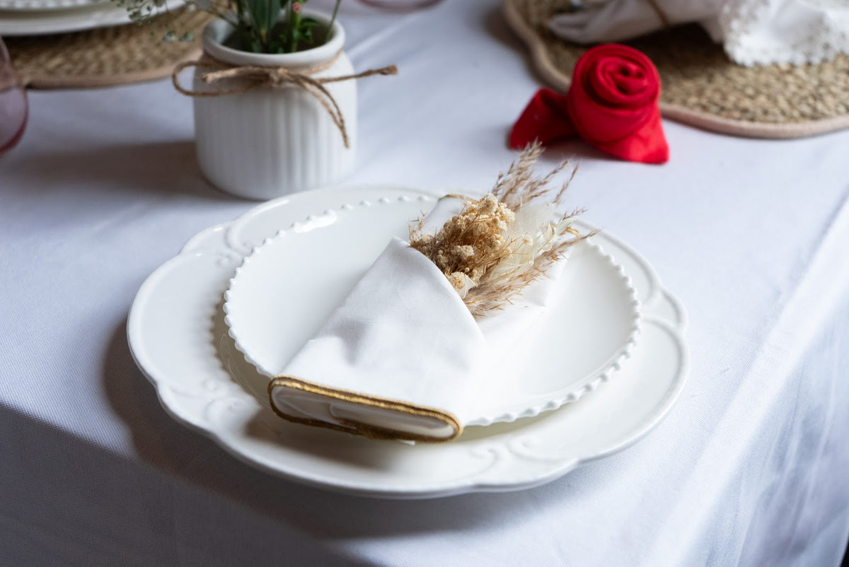 Table Confetti Napkins - Set of 4